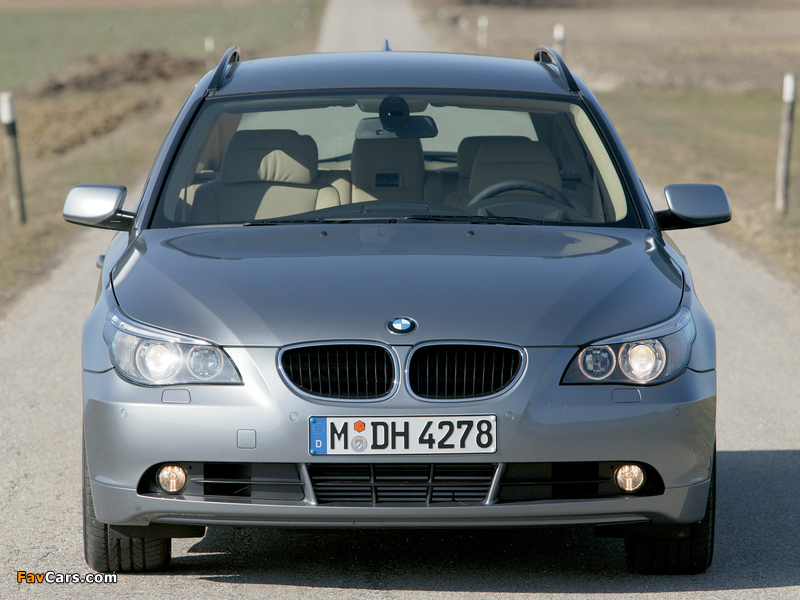 Photos of BMW 530d Touring (E61) 2004–07 (800 x 600)