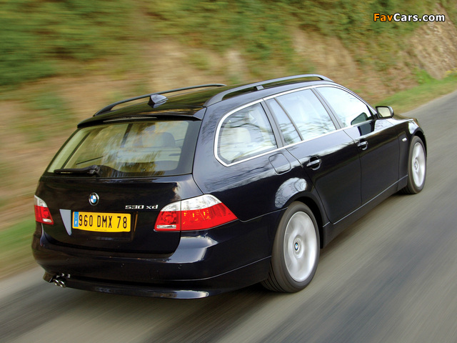 Photos of BMW 530xd Touring (E61) 2005–07 (640 x 480)