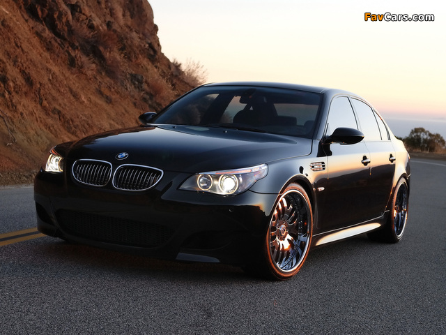 Photos of Currency Motors BMW M5 (E60) 2007–10 (640 x 480)