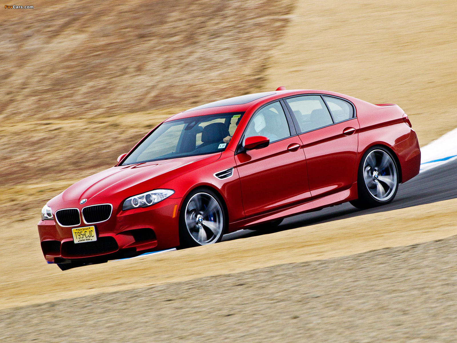 Photos of BMW M5 US-spec (F10) 2011 (1600 x 1200)