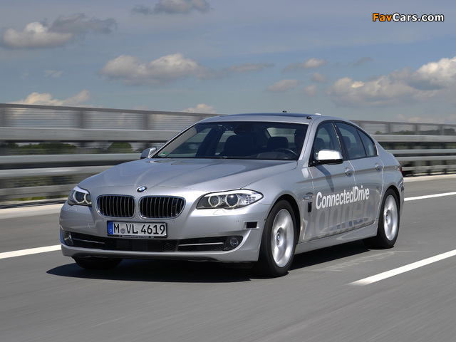 Photos of BMW 5 Series ConnectedDrive Prototype (F10) 2011–12 (640 x 480)