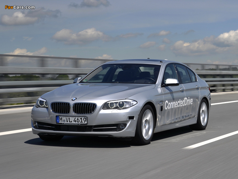 Photos of BMW 5 Series ConnectedDrive Prototype (F10) 2011–12 (800 x 600)