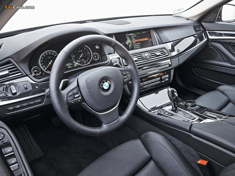 Photos of BMW 520d Touring (F11) 2013 (800 x 600)