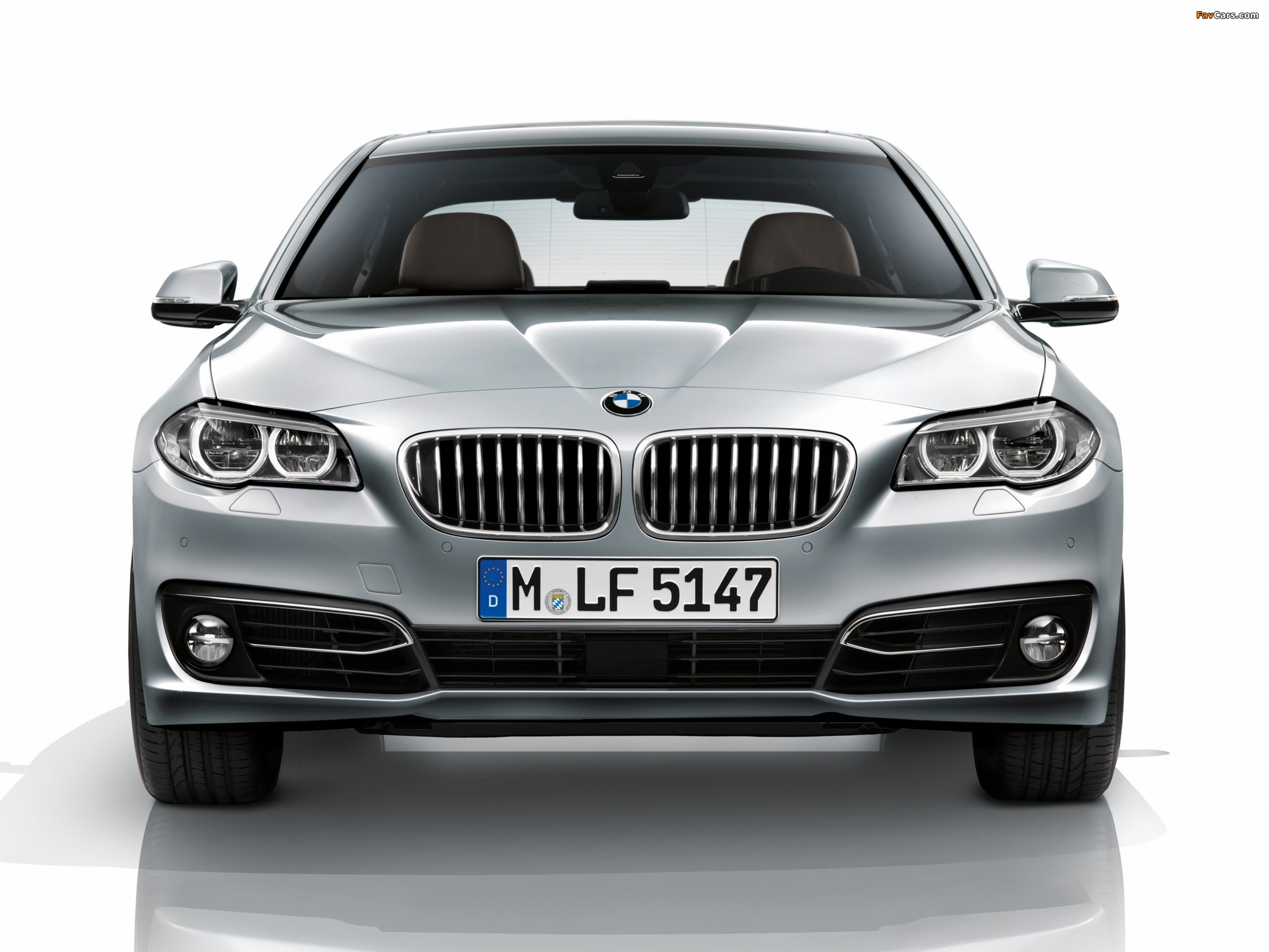 Photos of BMW 535i Sedan Luxury Line (F10) 2013 (2048 x 1536)