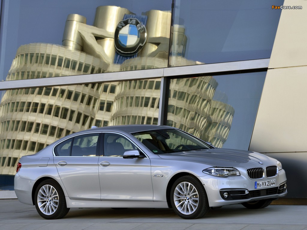 Photos of BMW 530d Sedan Luxury Line (F10) 2013 (1024 x 768)