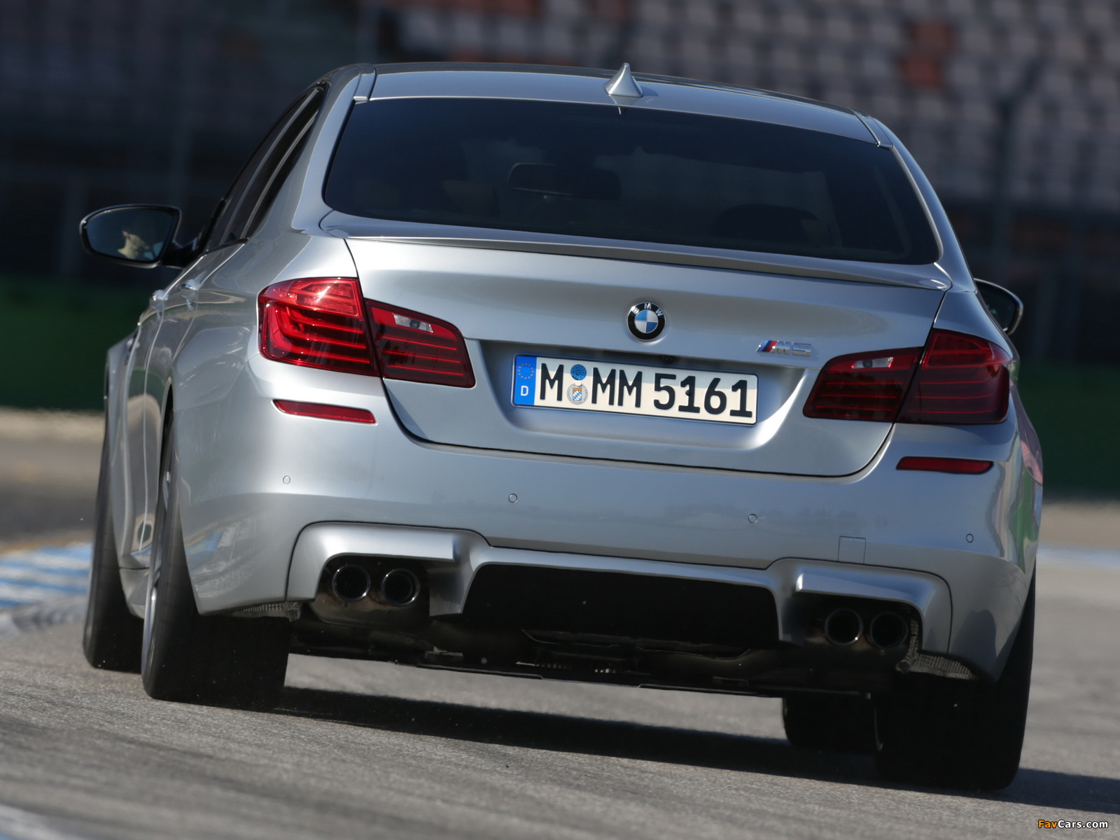 Photos of BMW M5 Competition Package (F10) 2013 (1600 x 1200)