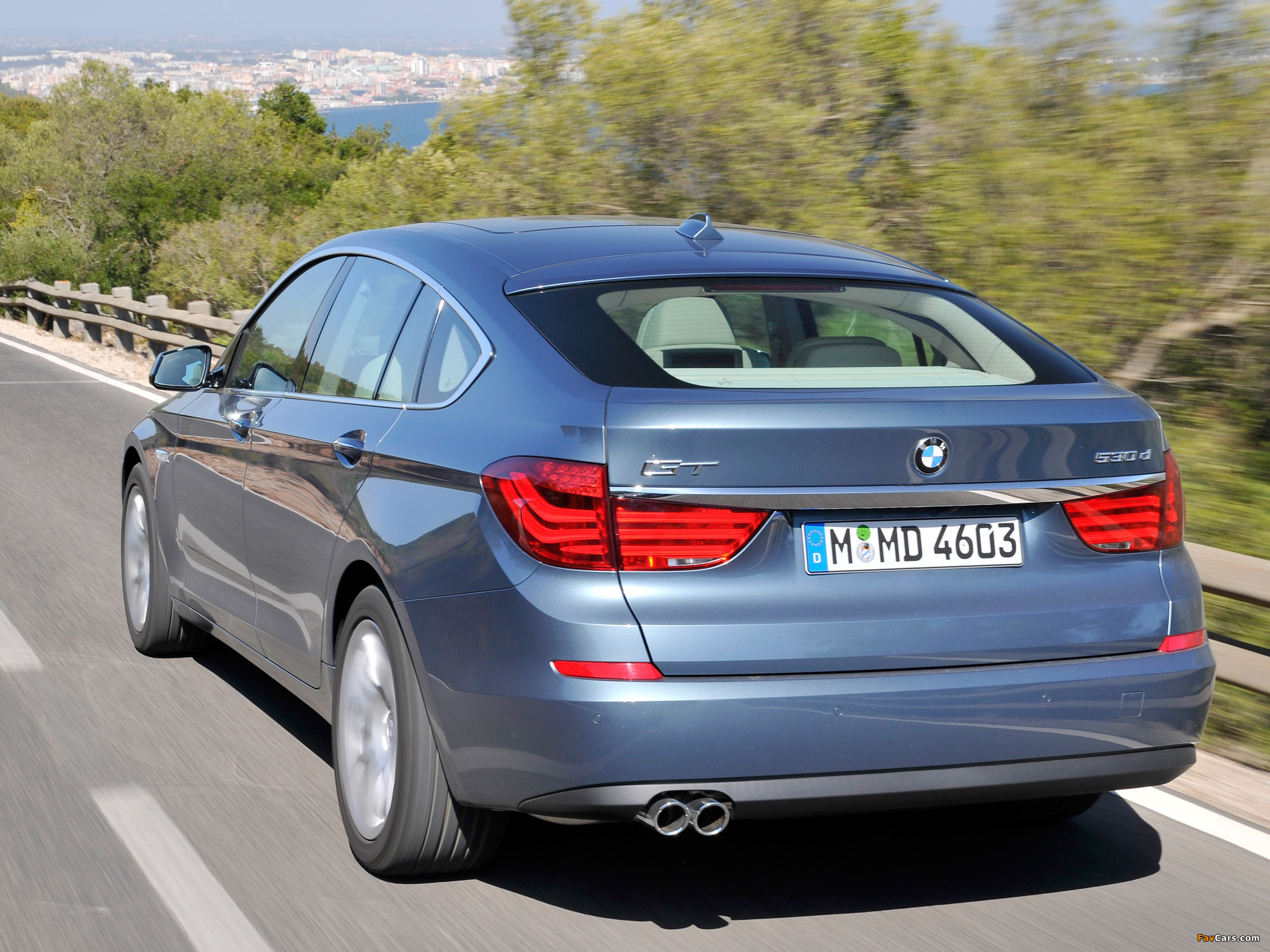 Pictures of BMW 530d Gran Turismo (F07) 2009–13 (2048 x 1536)
