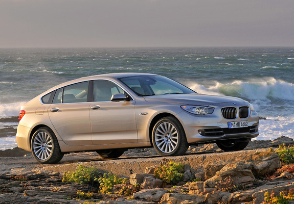 Pictures of BMW 535i Gran Turismo (F07) 2009–13