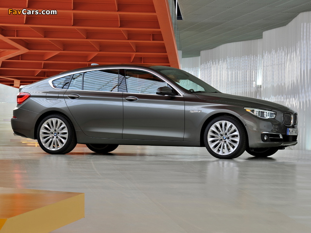 Pictures of BMW 535i xDrive Gran Turismo Luxury Line (F07) 2013 (640 x 480)