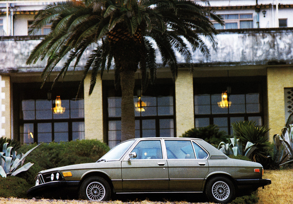 Pictures of BMW 528iA Sedan JP-spec (E12) 1978–81
