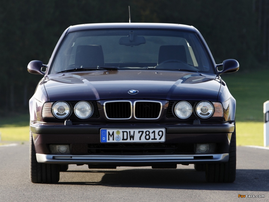 Pictures of BMW M5 Sedan (E34) 1994–95 (1024 x 768)