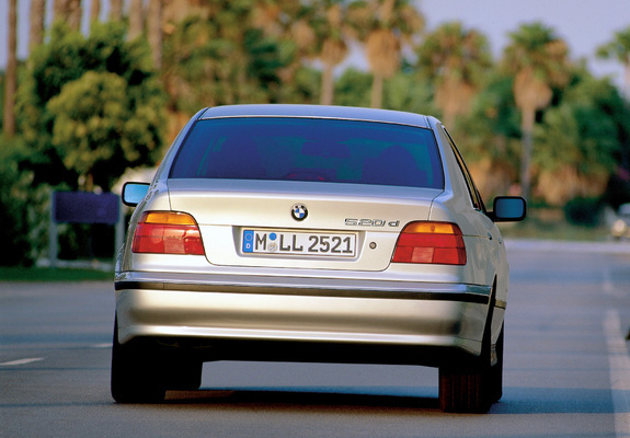 Pictures of BMW 520d Sedan (E39) 2000–03