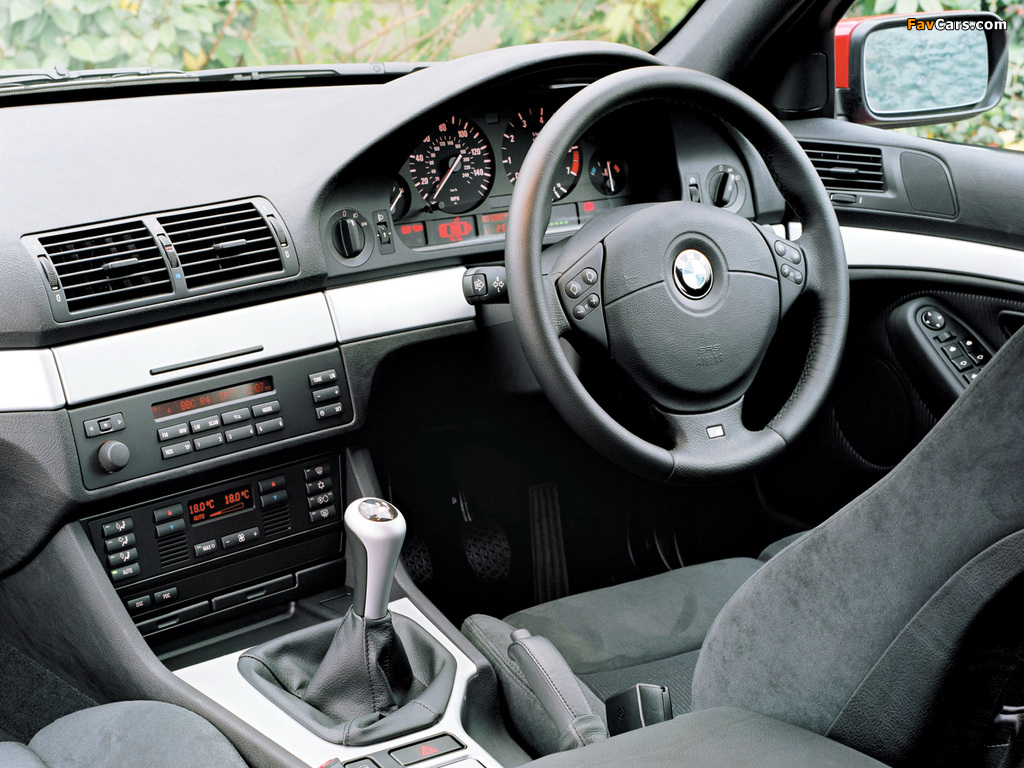 Pictures of BMW 525i Touring M Sports Package (E39) 2002 (1024 x 768)