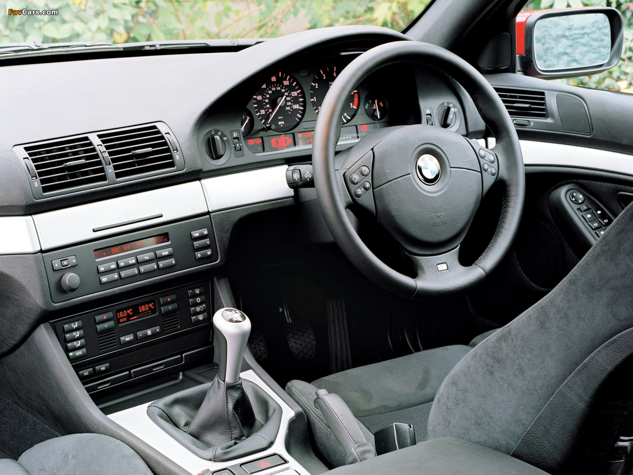 Pictures of BMW 525i Touring M Sports Package (E39) 2002 (1280 x 960)