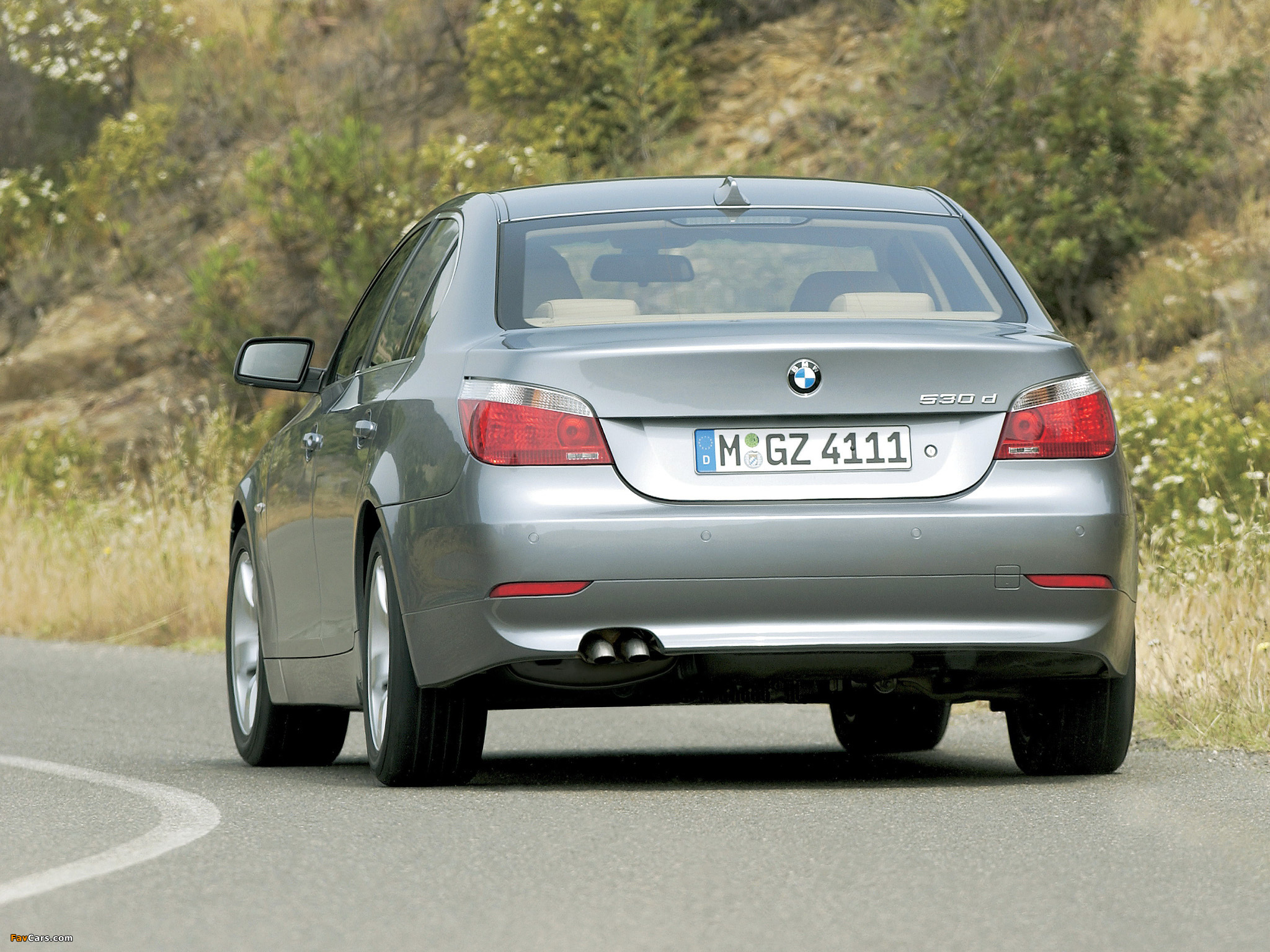 Pictures of BMW 5 Series Sedan (E60) 2003–07 (2048 x 1536)