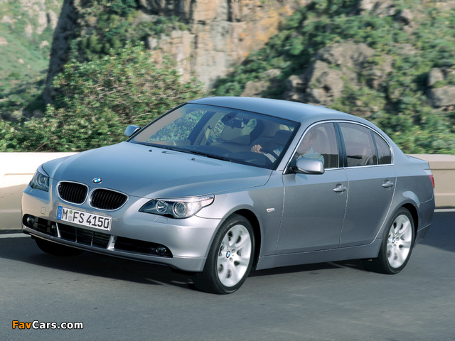Pictures of BMW 5 Series Sedan (E60) 2003–07 (640 x 480)