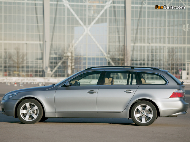 Pictures of BMW 530d Touring (E61) 2004–07 (640 x 480)