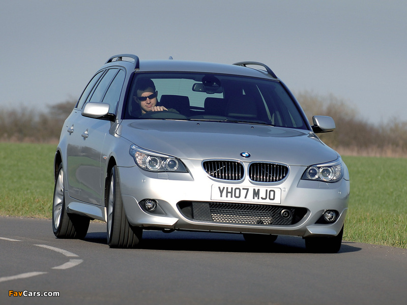 Pictures of BMW 535d Touring M Sports Package UK-spec (E61) 2005 (800 x 600)