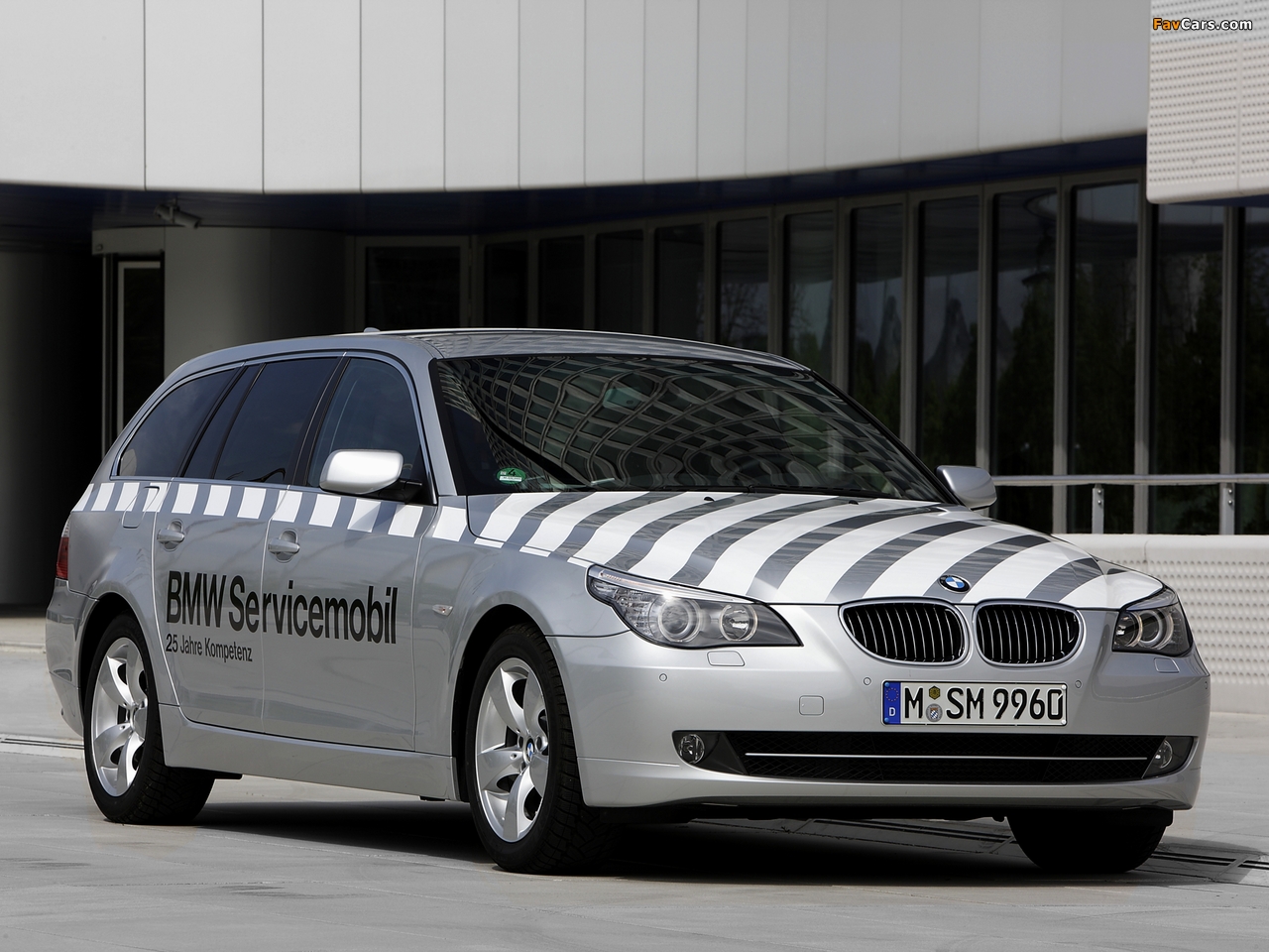 Pictures of BMW 5 Series Touring Servicemobil (E61) 2007–10 (1280 x 960)