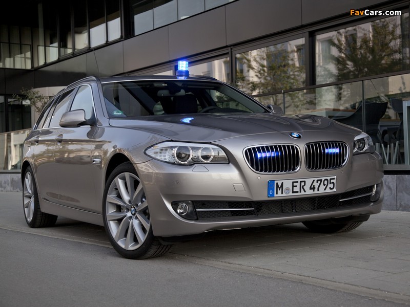 Pictures of BMW 5 Series Touring Covert Vehicle (F11) 2011–13 (800 x 600)
