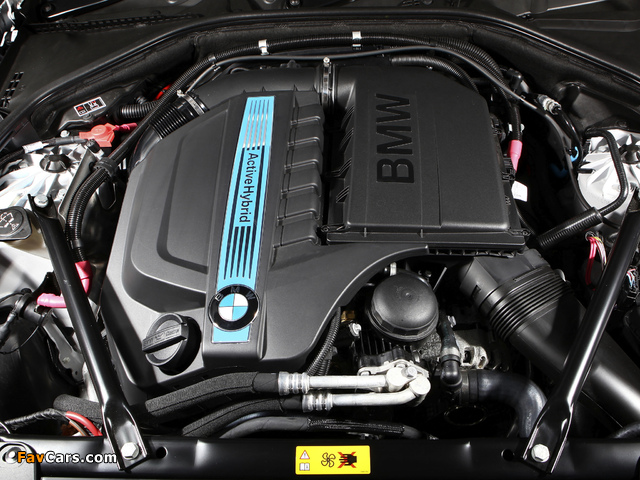 Pictures of BMW ActiveHybrid 5 AU-spec (F10) 2012 (640 x 480)
