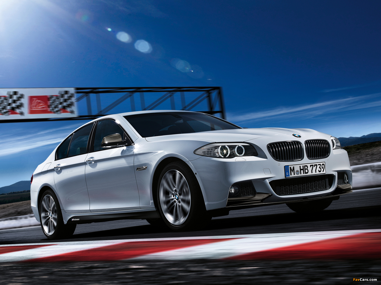 Pictures of BMW 5 Series Sedan Performance Accessories (F10) 2012–13 (1600 x 1200)