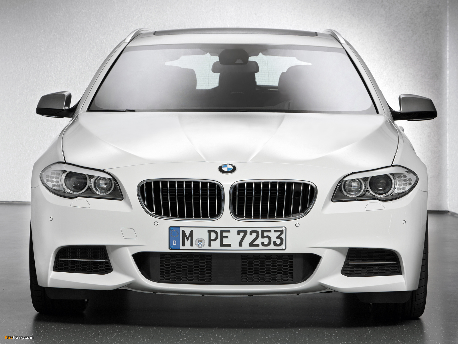 Pictures of BMW M550d xDrive Touring (F11) 2012 (1600 x 1200)