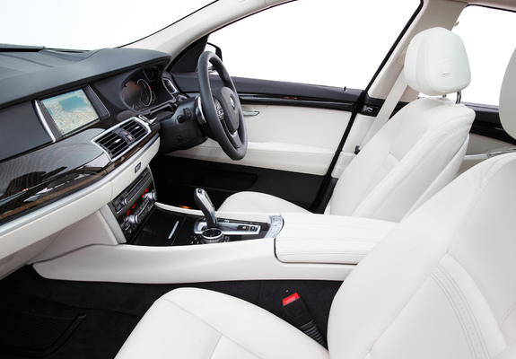 Pictures of BMW 530d Gran Turismo Luxury Line AU-spec (F07) 2013