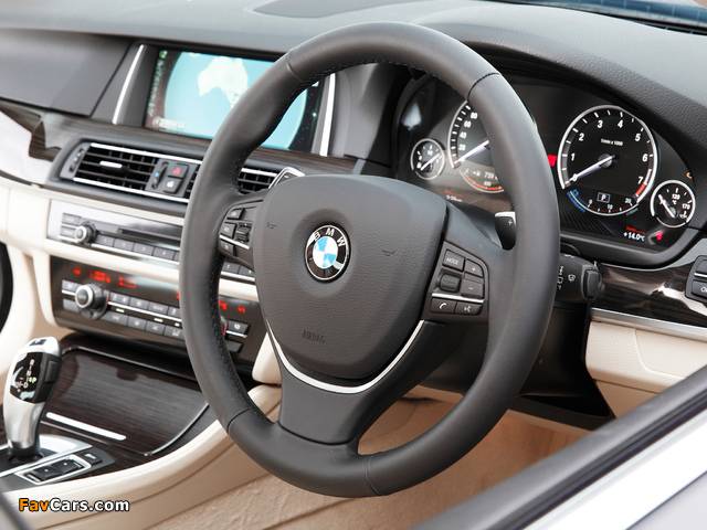 Pictures of BMW 520i Sedan AU-spec (F10) 2013 (640 x 480)