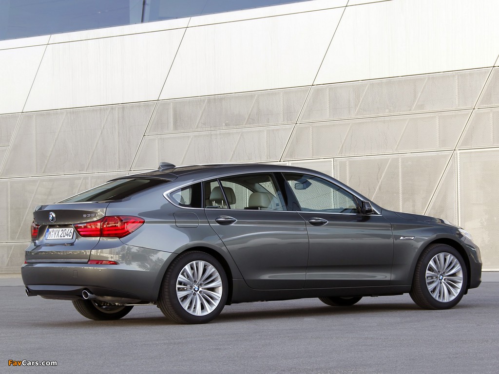 Pictures of BMW 535i Gran Turismo Luxury Line (F07) 2013 (1024 x 768)