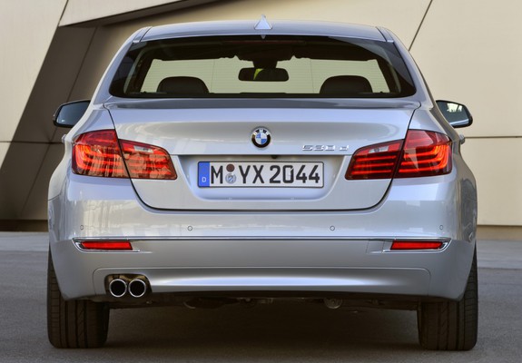 Pictures of BMW 530d Sedan Luxury Line (F10) 2013