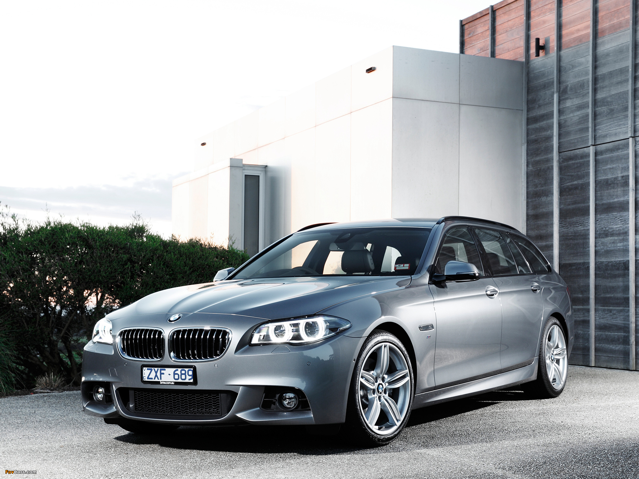 Pictures of BMW 535i Touring M Sport Package AU-spec (F11) 2014 (2048 x 1536)