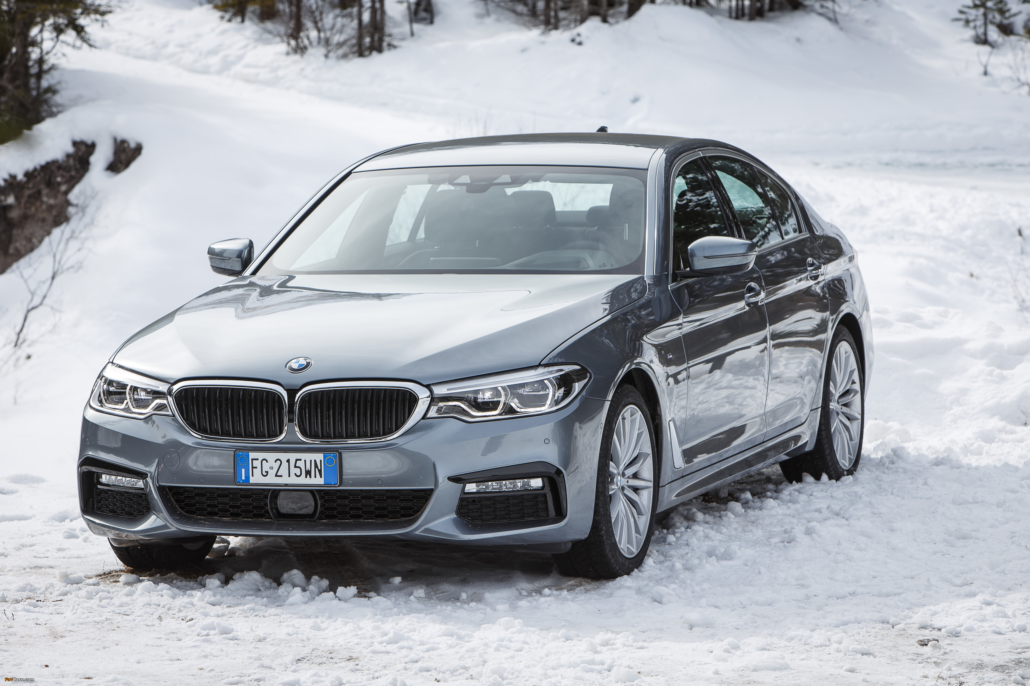 Pictures of BMW 530d xDrive Sedan M Sport (G30) 2017 (3543 x 2362)