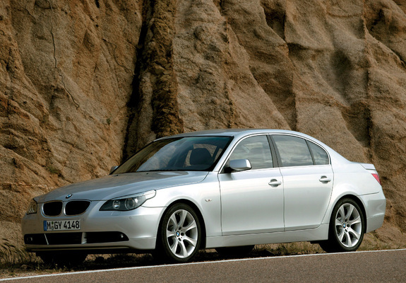 BMW 5 Series Sedan (E60) 2003–07 wallpapers