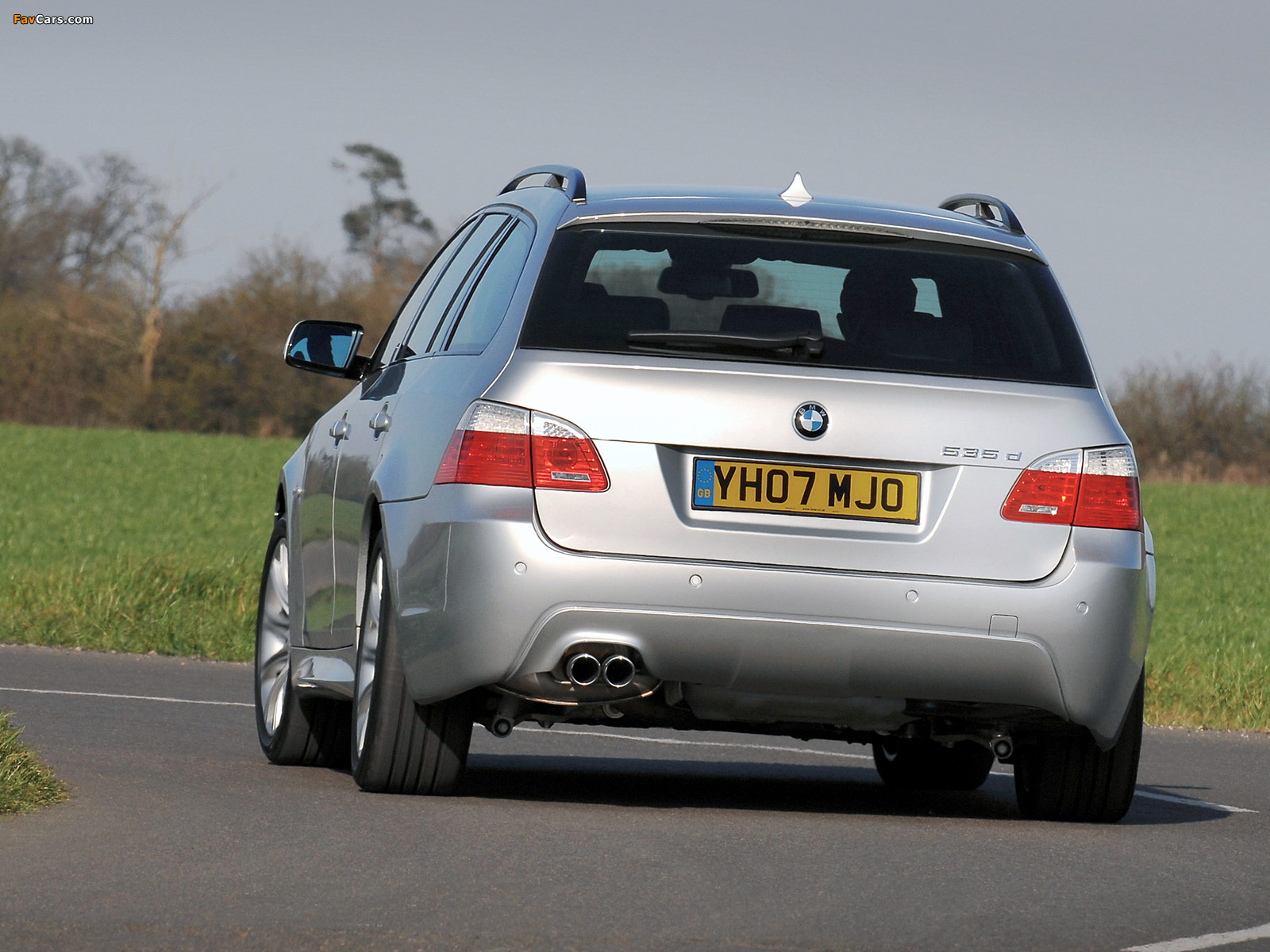 BMW 535d Touring M Sports Package UK-spec (E61) 2005 wallpapers (1600 x 1200)