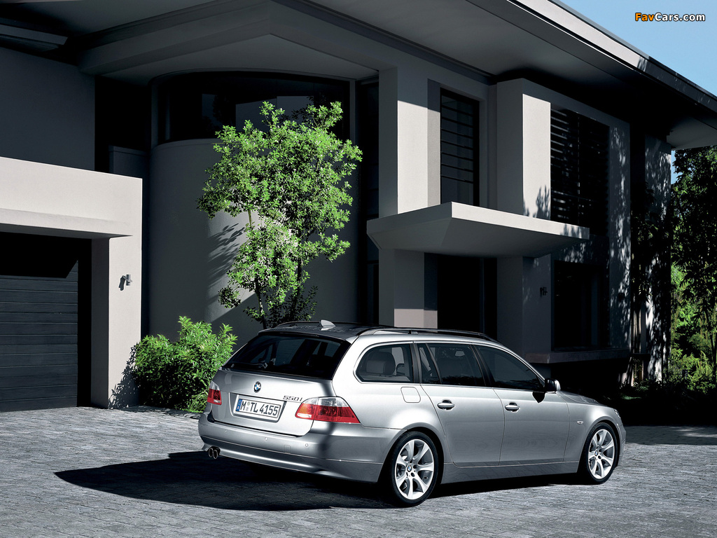 BMW 550i Touring (E61) 2005–07 wallpapers (1024 x 768)