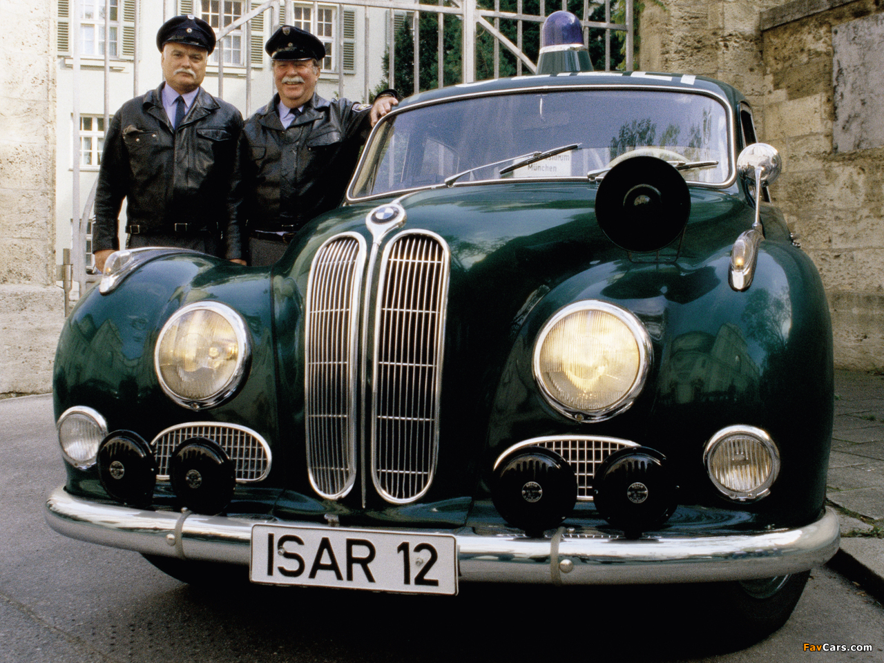 Pictures of BMW 502 3.2 Liter Super Polizei 1957–61 (1280 x 960)