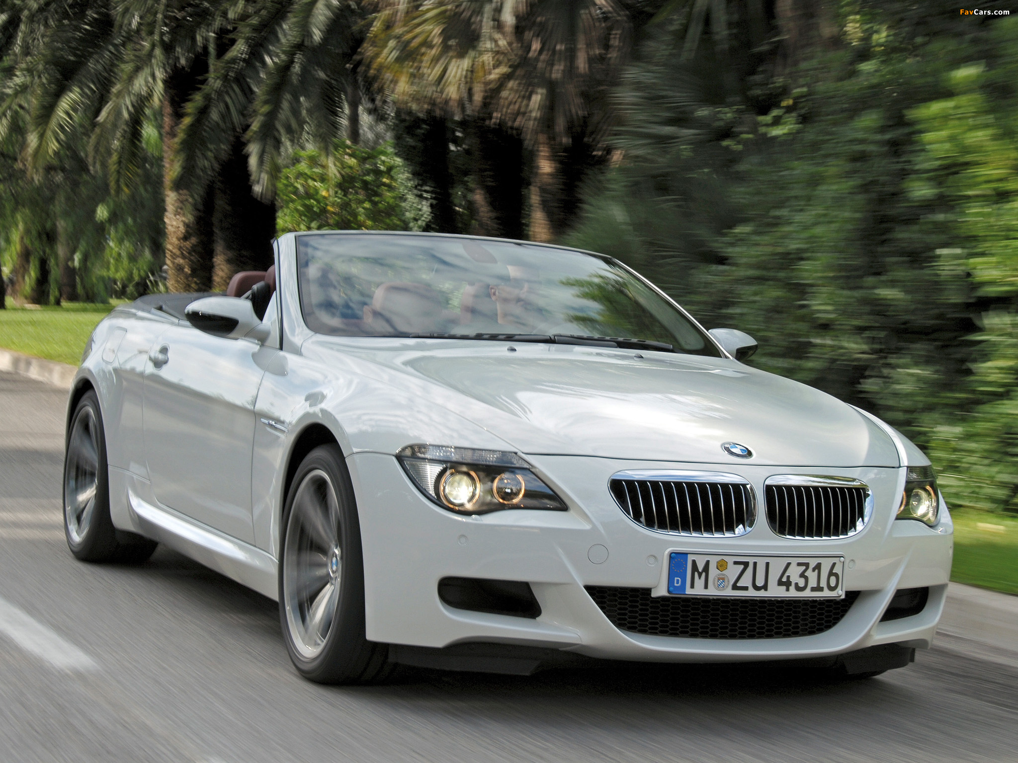 BMW M6 Cabrio (E64) 2007–10 wallpapers (2048 x 1536)