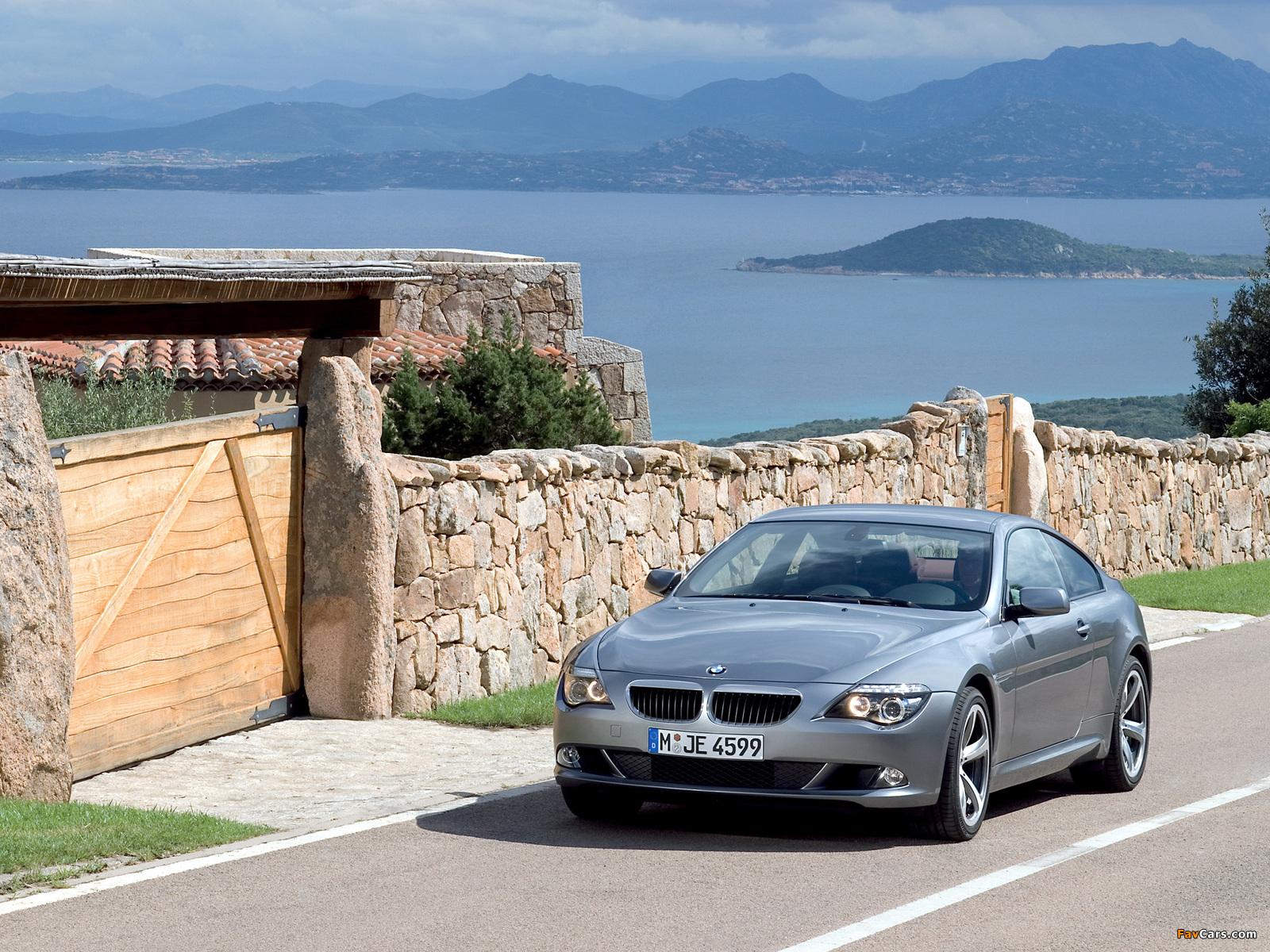 BMW 635d Coupe (E63) 2008–11 images (1600 x 1200)