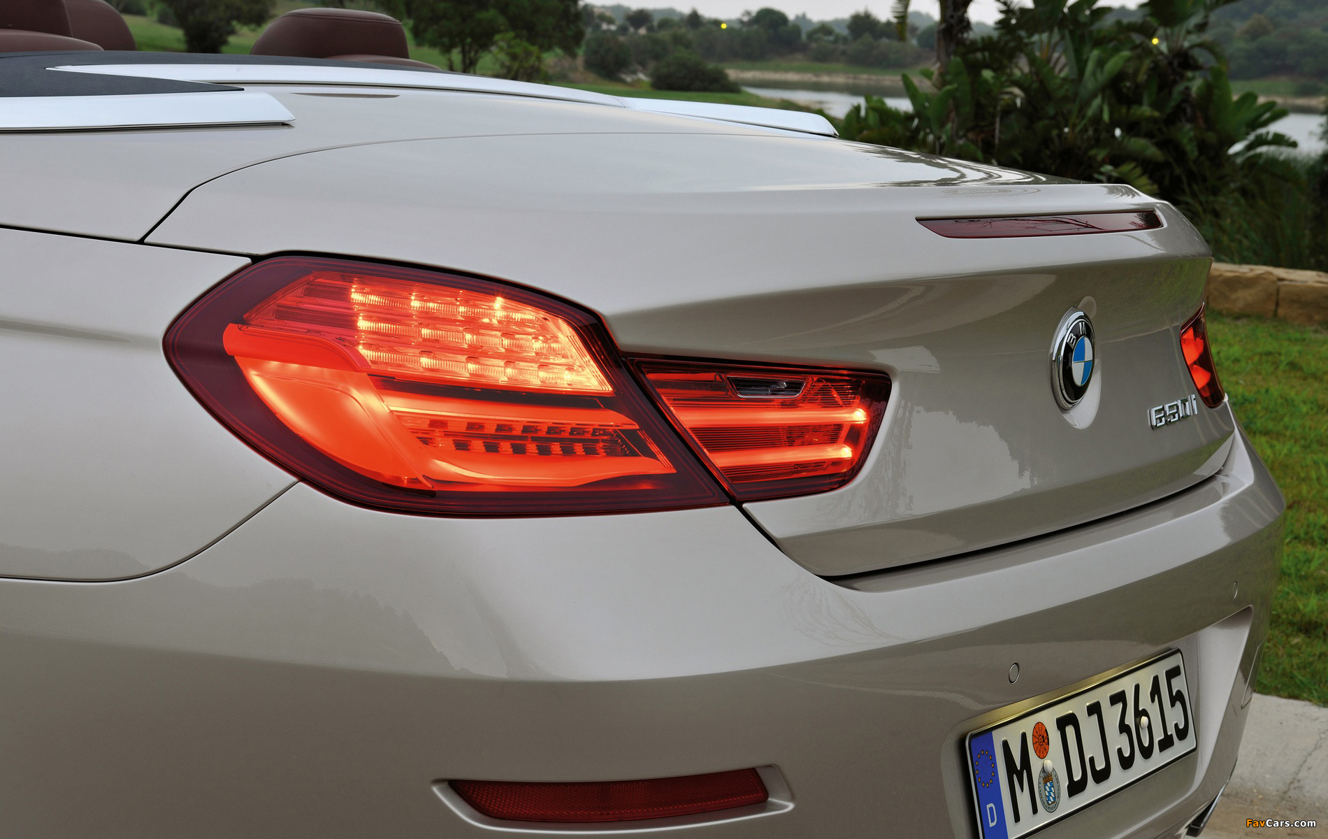 BMW 650i Cabrio (F12) 2011–15 images (1900 x 1200)