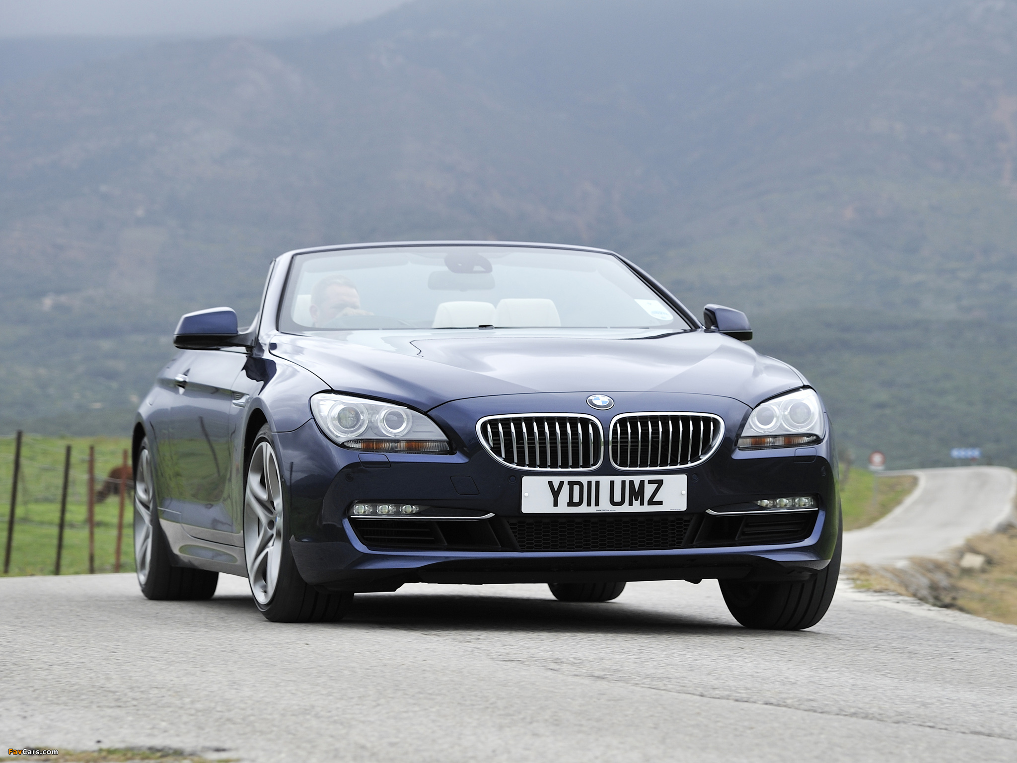 BMW 650i Cabrio UK-spec (F12) 2011 photos (2048 x 1536)