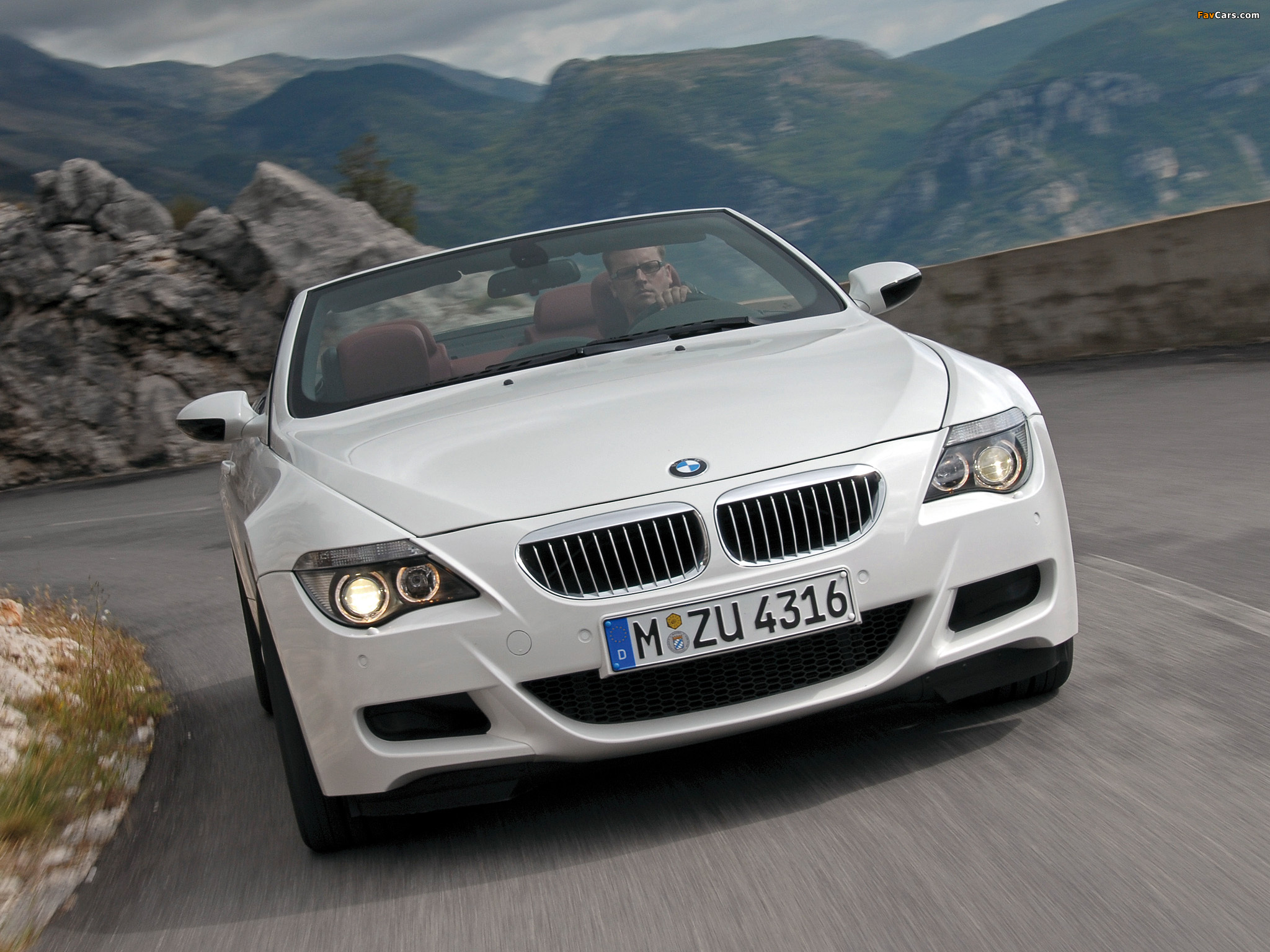 BMW M6 Cabrio (E64) 2007–10 pictures (2048 x 1536)