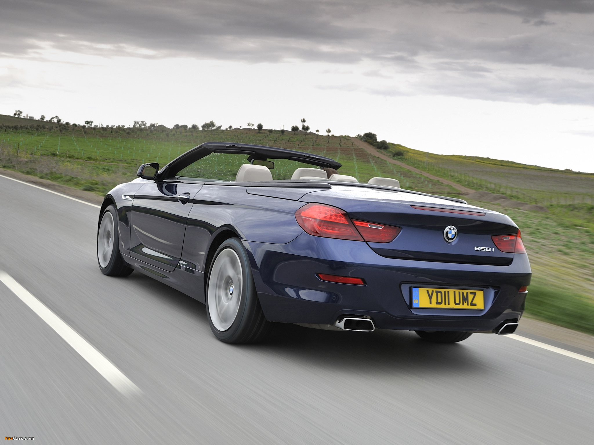 Images of BMW 650i Cabrio UK-spec (F12) 2011 (2048 x 1536)