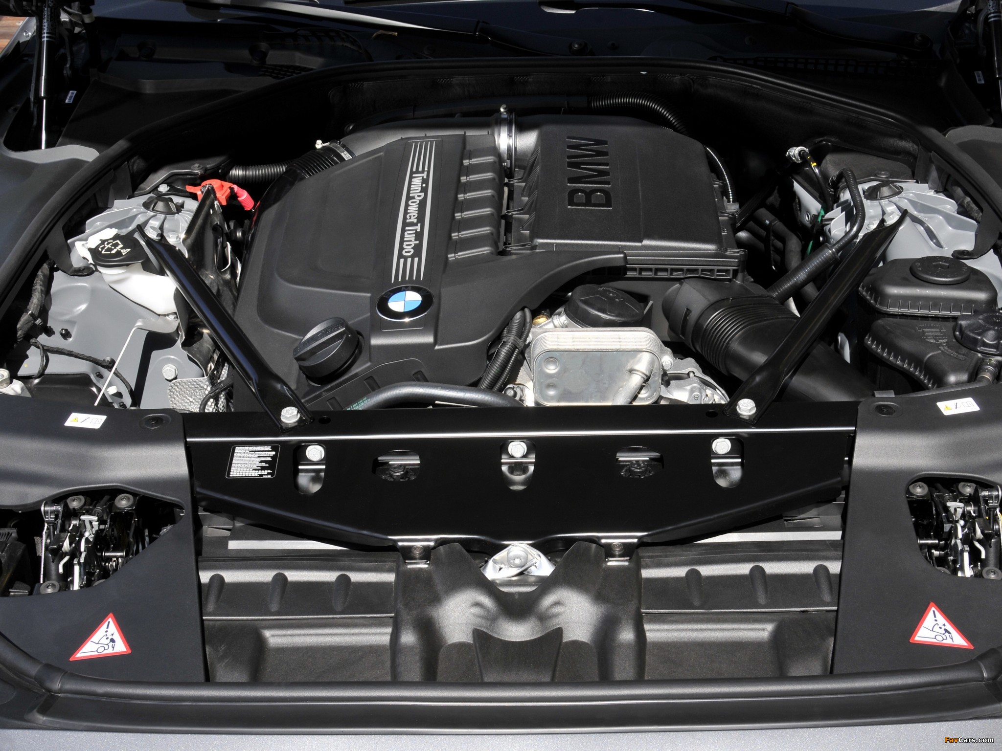 Images of BMW 640i Cabrio (F12) 2011 (2048 x 1536)