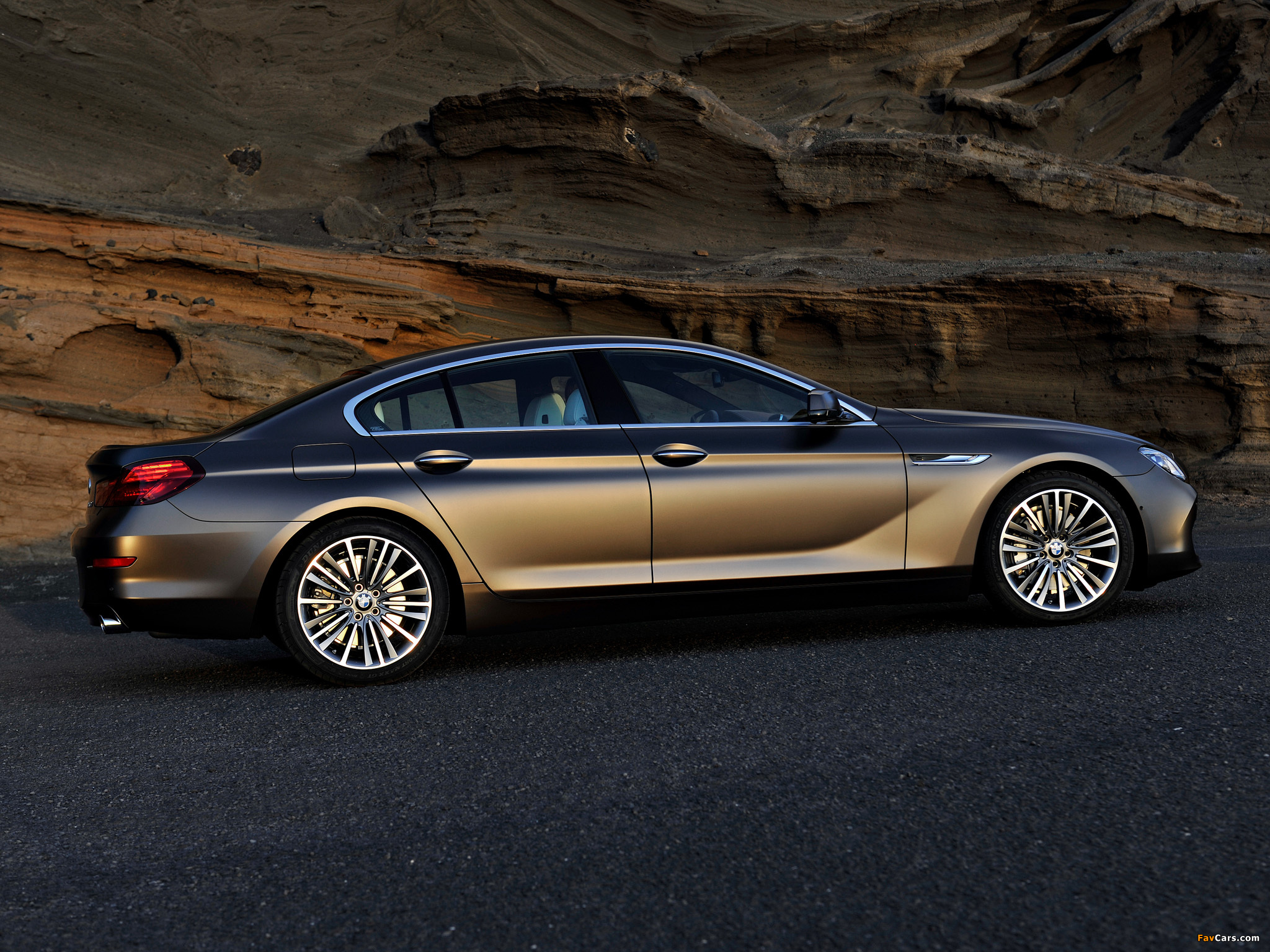 Images of BMW 640i Gran Coupe (F06) 2012 (2048 x 1536)