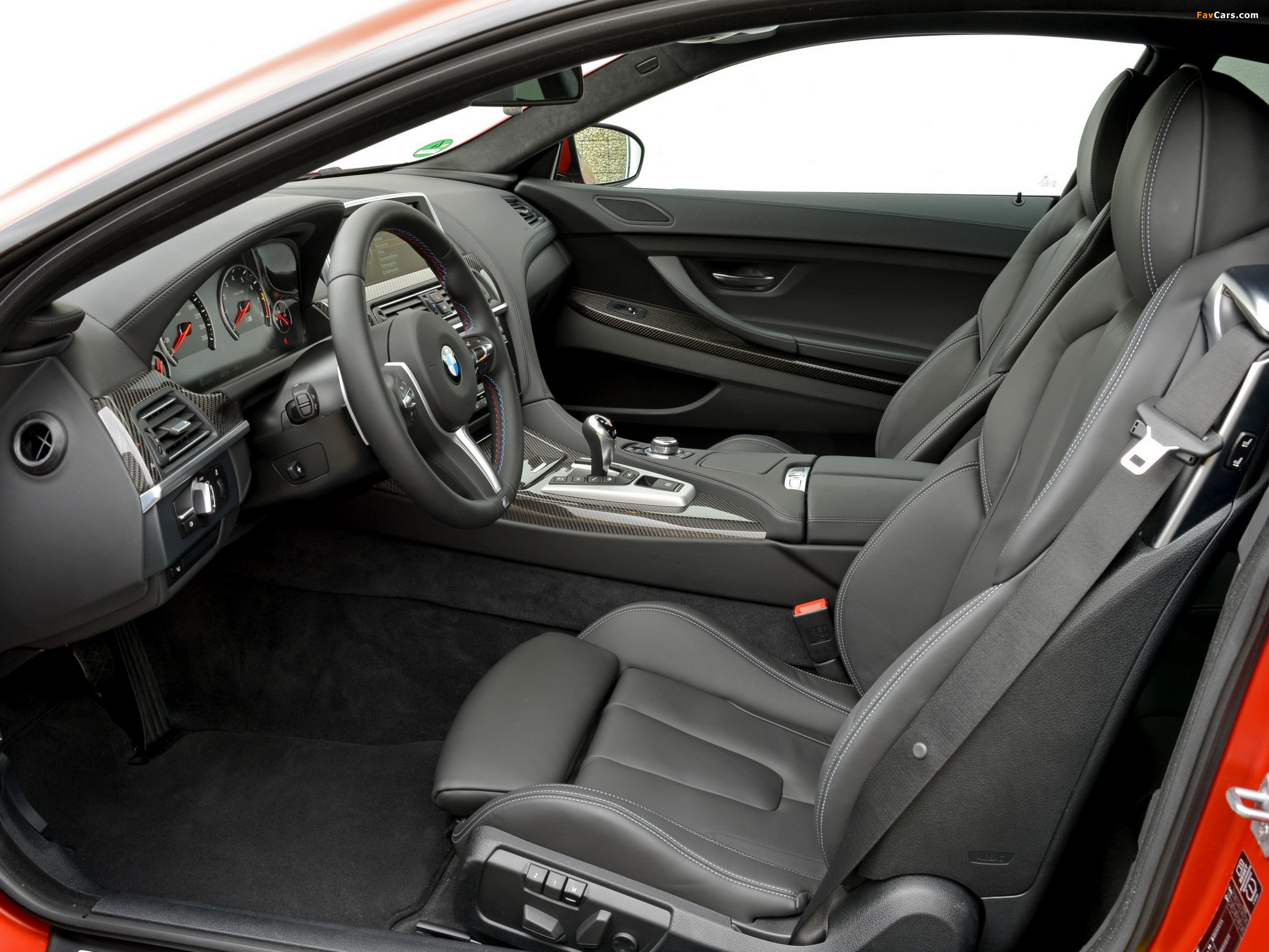Images of BMW M6 Coupe Competition Package (F13) 2013 (2048 x 1536)
