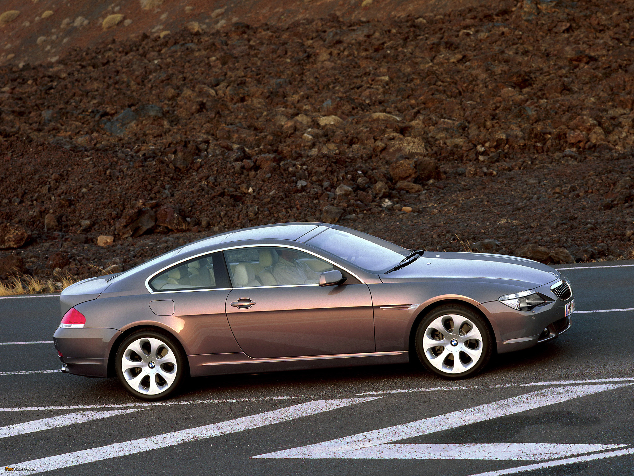 Photos of BMW 645Ci Coupe (E63) 2004–07 (2048 x 1536)