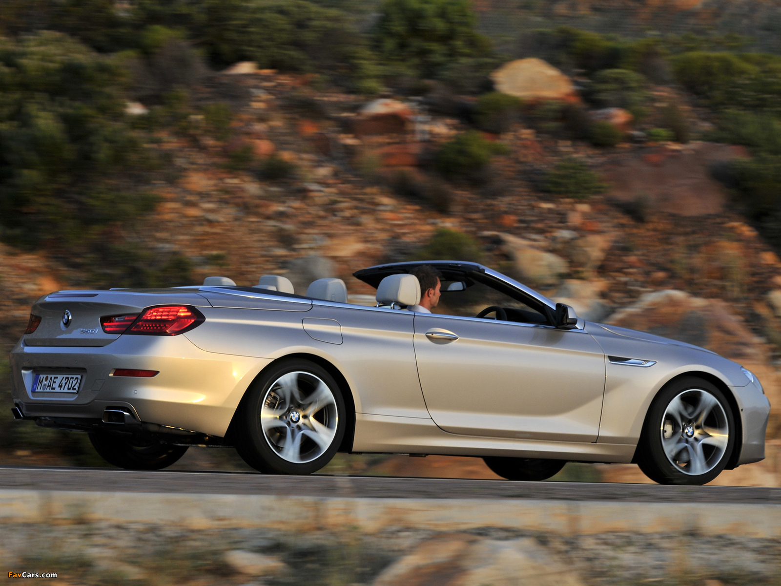 Photos of BMW 650i Cabrio ZA-spec (F12) 2011 (1600 x 1200)