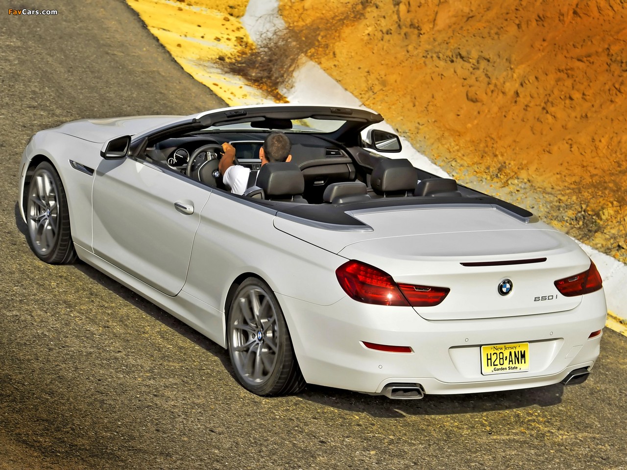 Photos of BMW 650i Cabrio US-spec (F12) 2011 (1280 x 960)