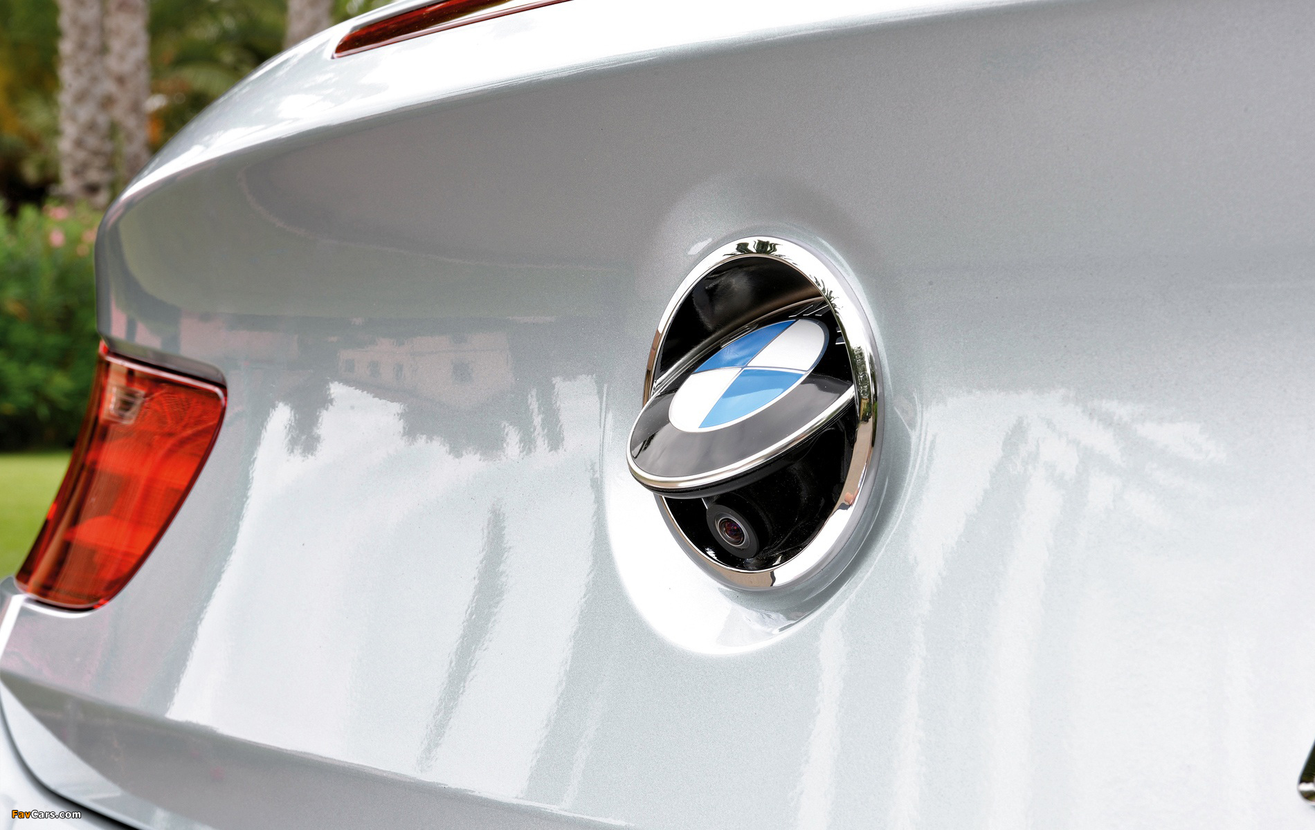 Photos of BMW 650i Cabrio (F12) 2011–15 (1900 x 1200)